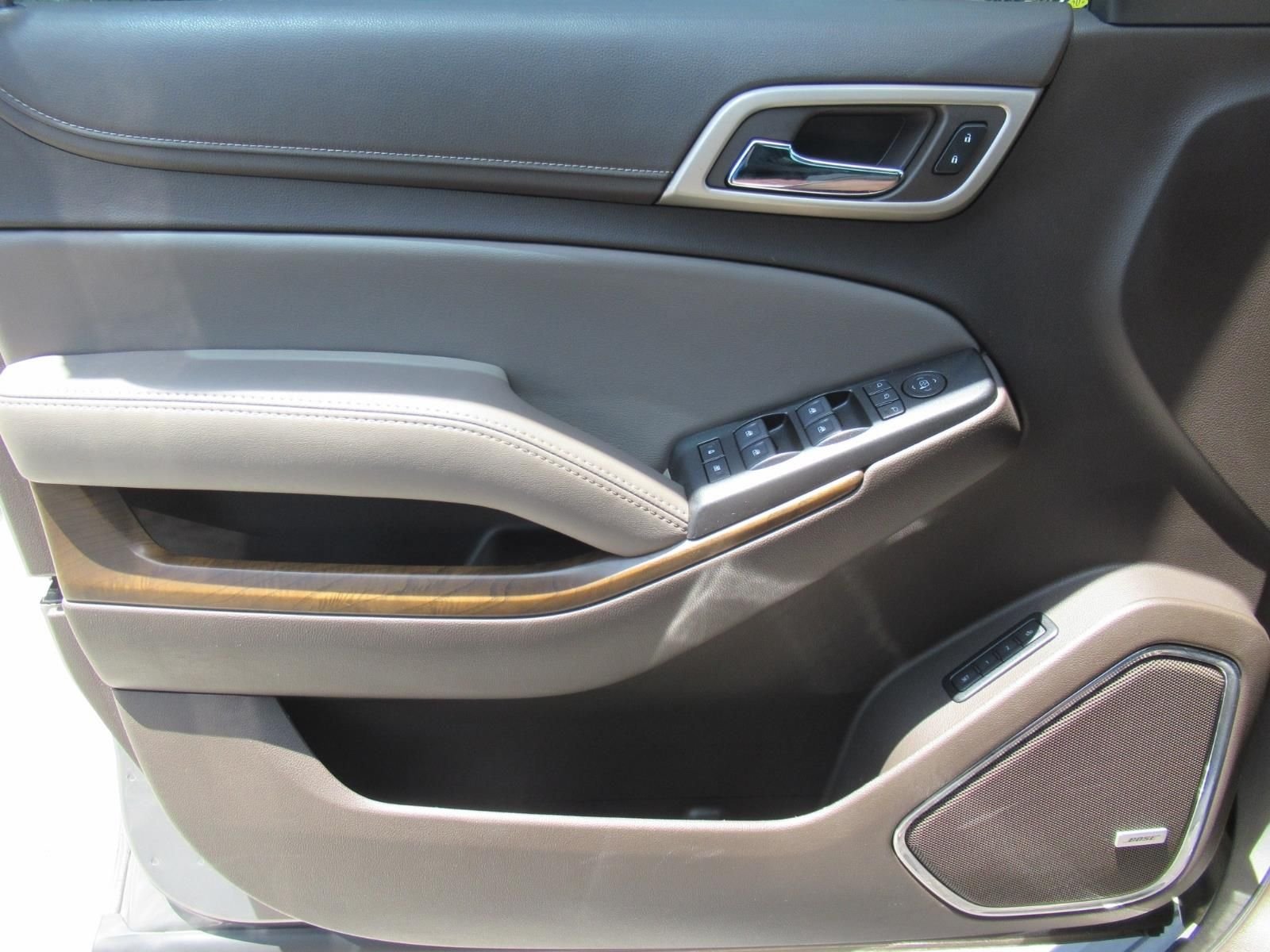 Used 2019  GMC Denali image 23