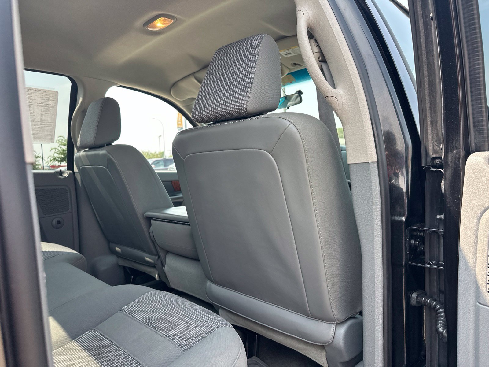 2006 Dodge Ram 1500 Pickup SLT - Photo 25