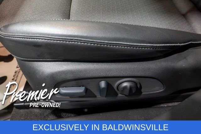 Used 2023 Sapphire Buick Select image 17