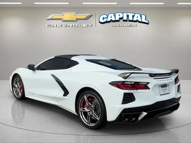 Used 2024 Arctic White Chevrolet 2LT image 3