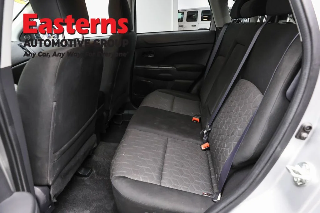 Used 2021 Silver Mitsubishi 2.0 ES image 77