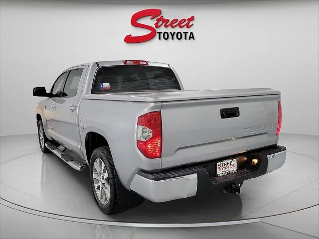 Certified Used 2017 SILVER ME Toyota  image 2