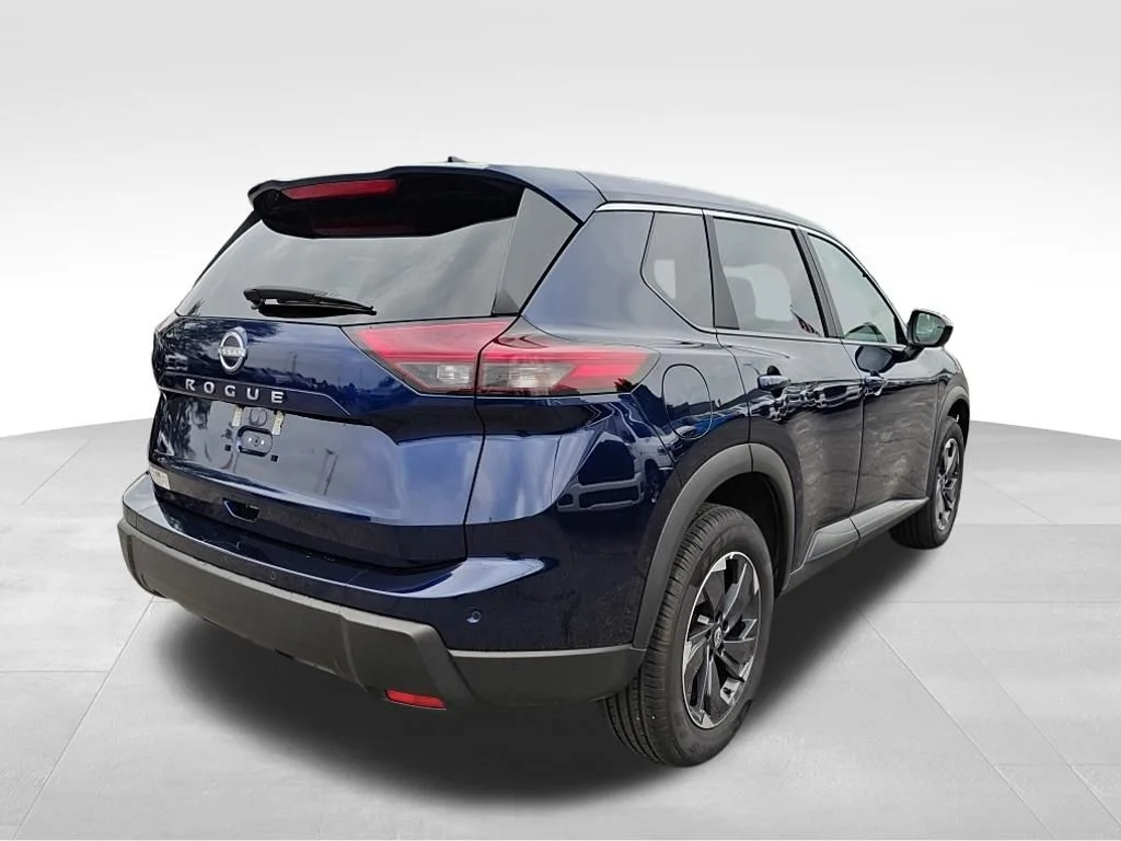 Used 2025 Blue Nissan SV image 5