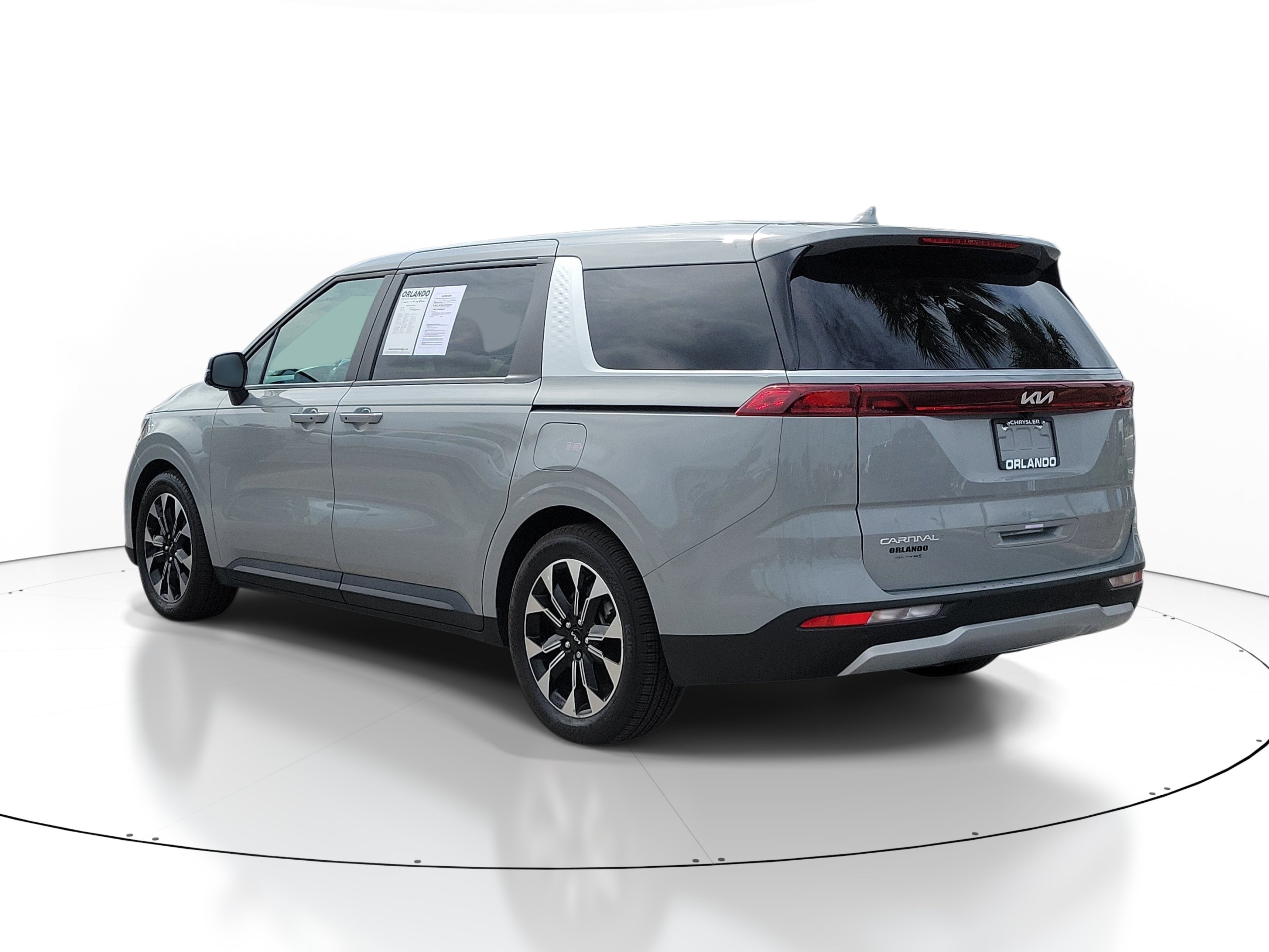 Used 2024 Ceramic Silver Kia EX image 4