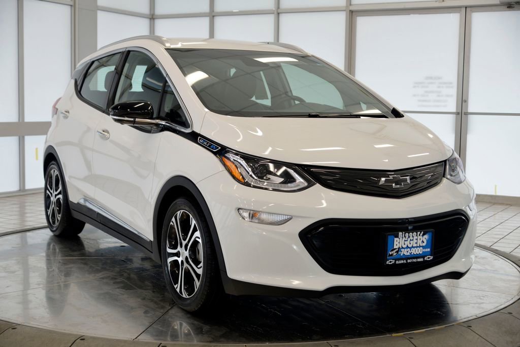 Used 2021 Chevrolet Bolt EV Premier with VIN 1G1FZ6S02M4114783 for sale in Elgin, IL
