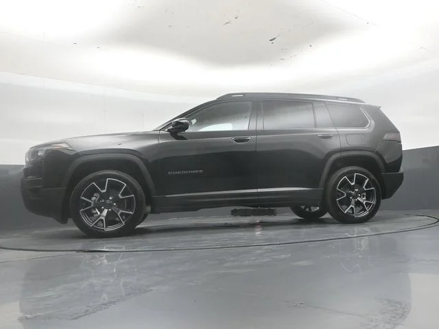 New 2026 Diamond Black Crystal Pearl-Coat Exterior Paint Jeep Overland image 46