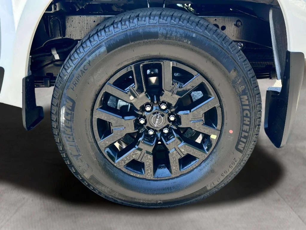 New 2026 Glacier White Nissan SV image 9