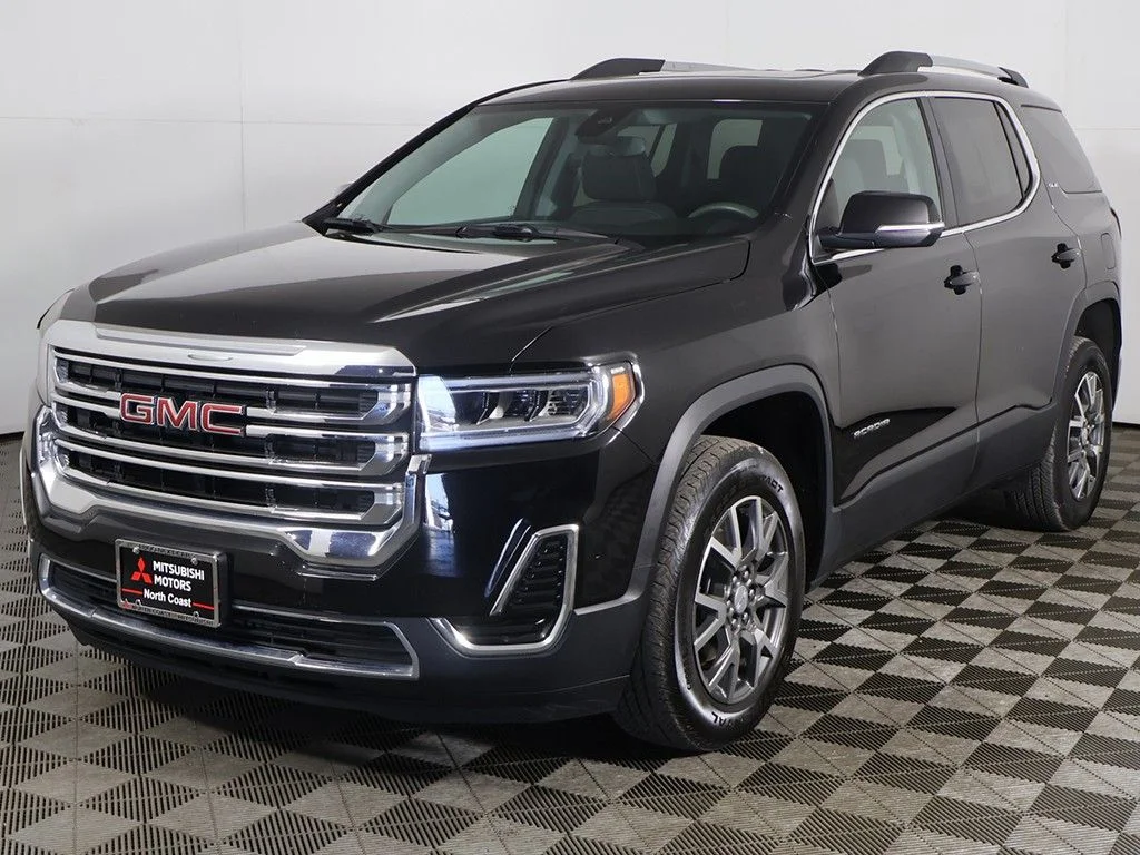 Used 2023 Black GMC SLE image 11