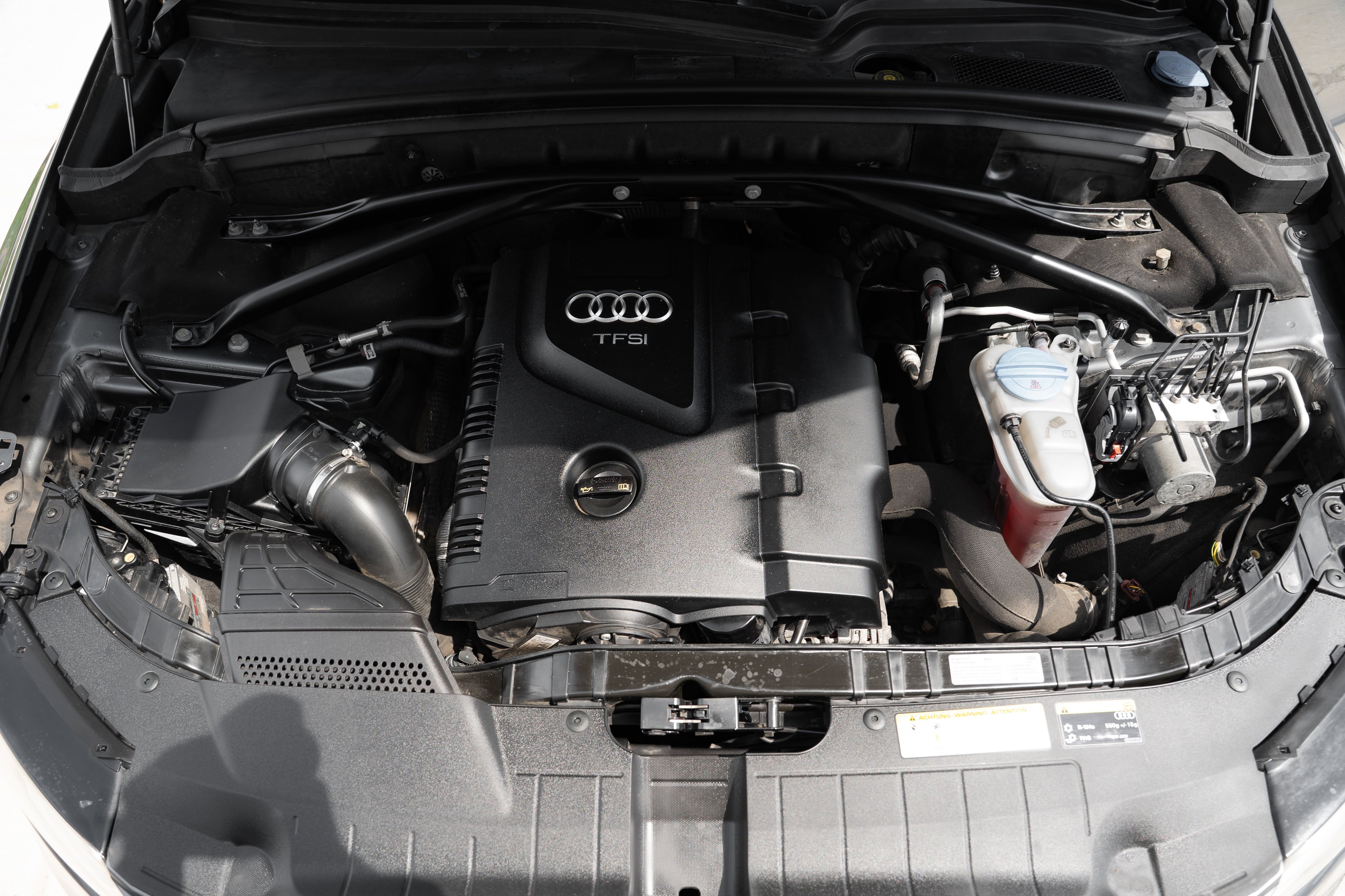 Used 2016 Monsoon Gray Metallic Audi Premium Plus image 31