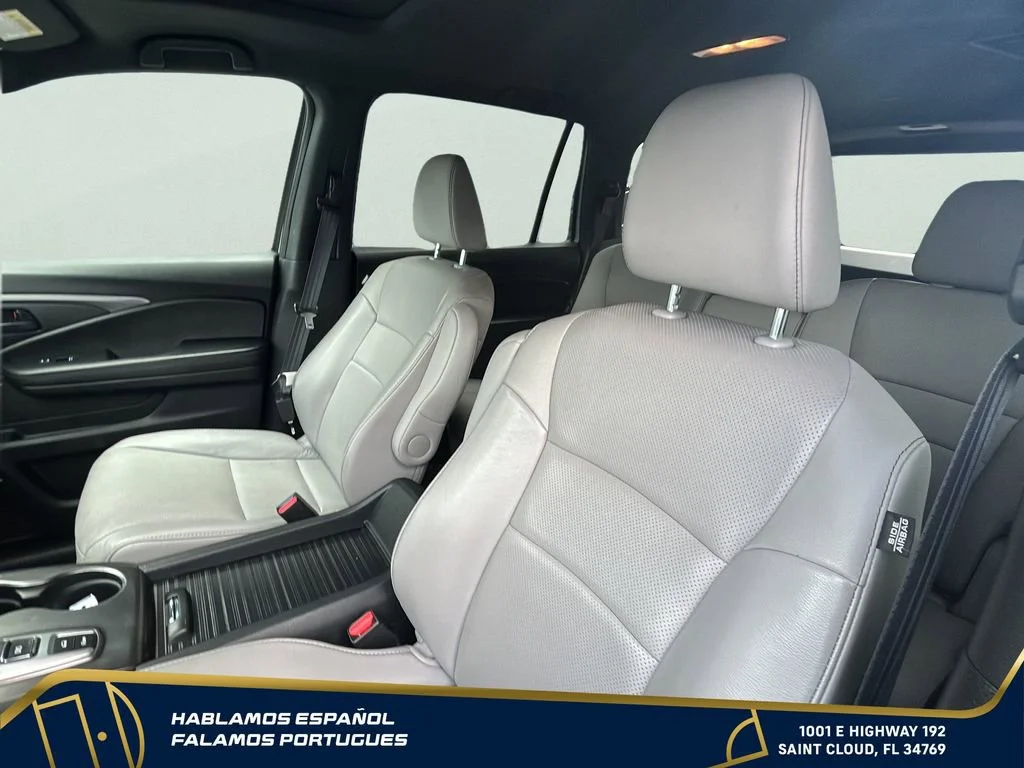 Used 2023 Silver Honda AWD EX-L image 14