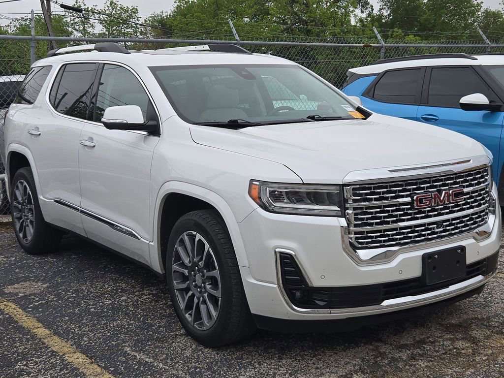 2022 GMC Acadia Denali