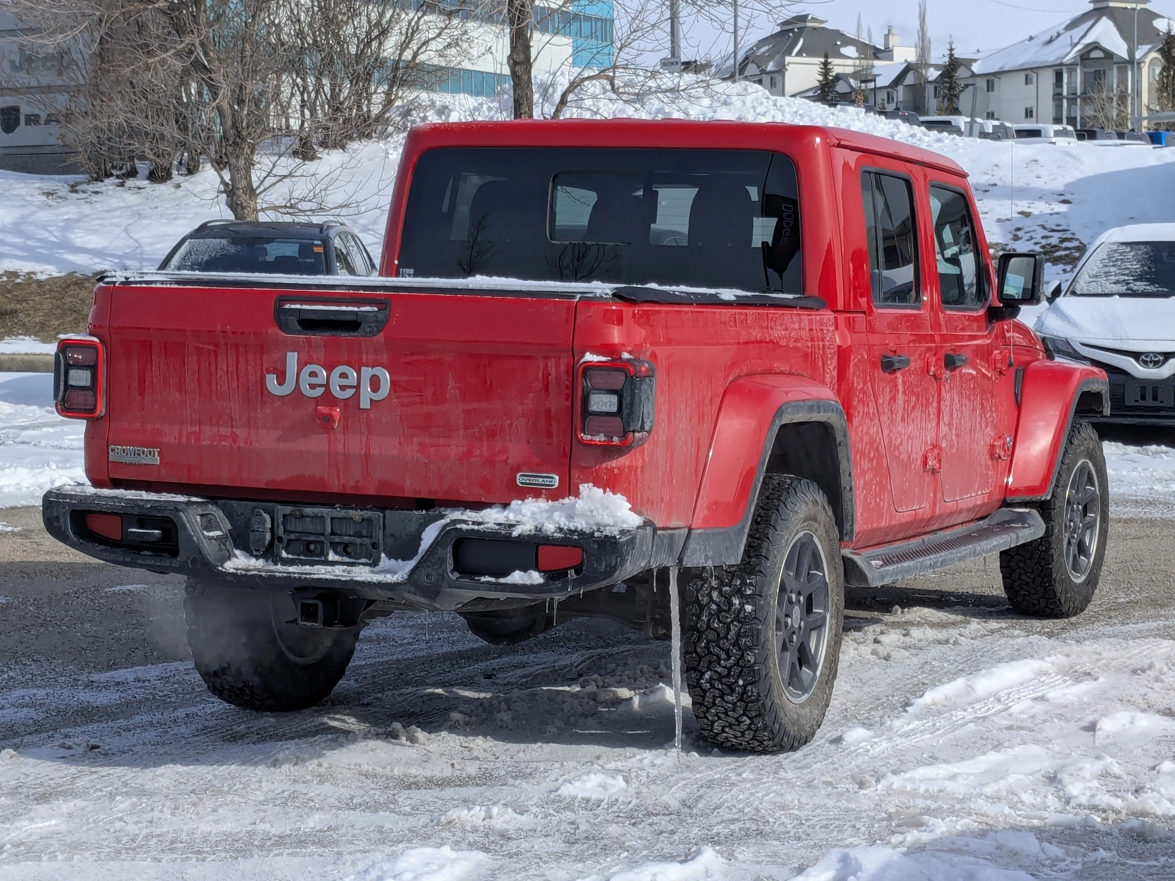 Used 2020 Red Jeep Overland - LED Grp - Safety Tec Grp - Advanced Safety - Trailer Tow Grp - Cold Weather. image 8
