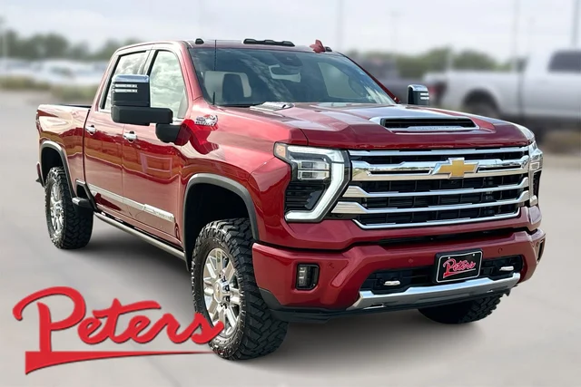 Pre-Owned 2026 Chevrolet Silverado 2500HD High Country With 4WD