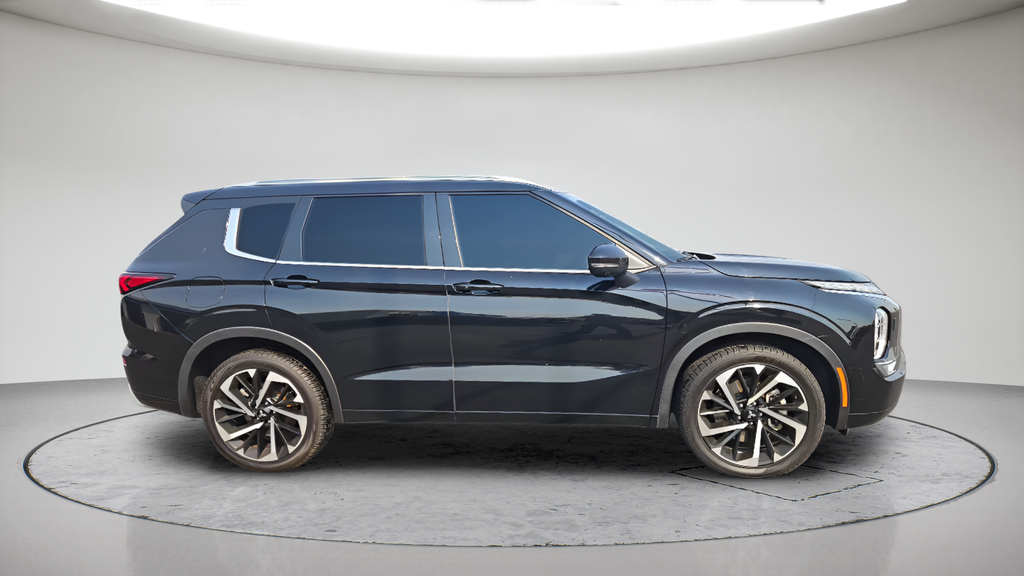 Used 2023 Mitsubishi Outlander SEL with VIN JA4J4VA83PZ010080 for sale in Moses Lake, WA