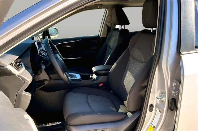 Certified Used 2023 SILVER SKY METALLIC Toyota  image 8
