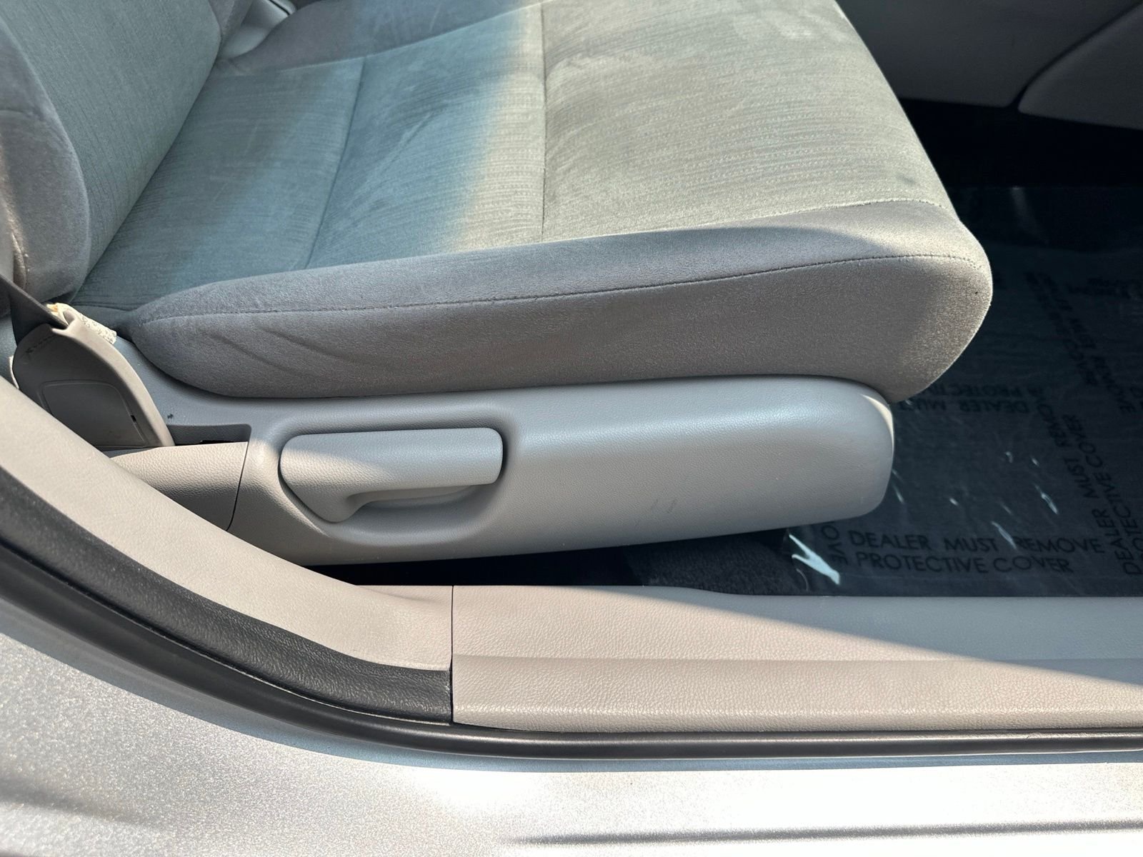 Used 2012 Silver Honda LX image 33
