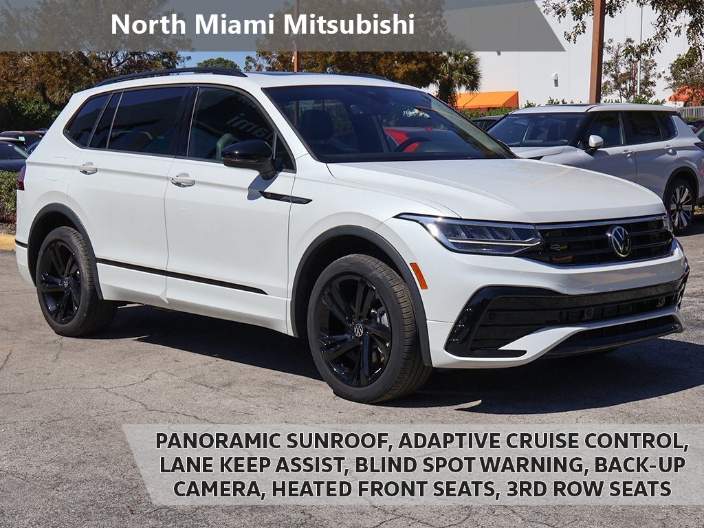 2023 Volkswagen Tiguan SE R-LINE BLACK