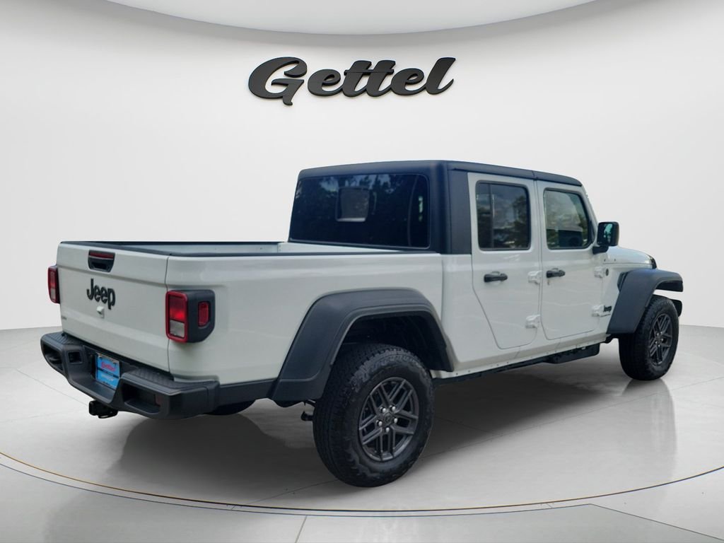 Used 2026 White Jeep Sport S image 5