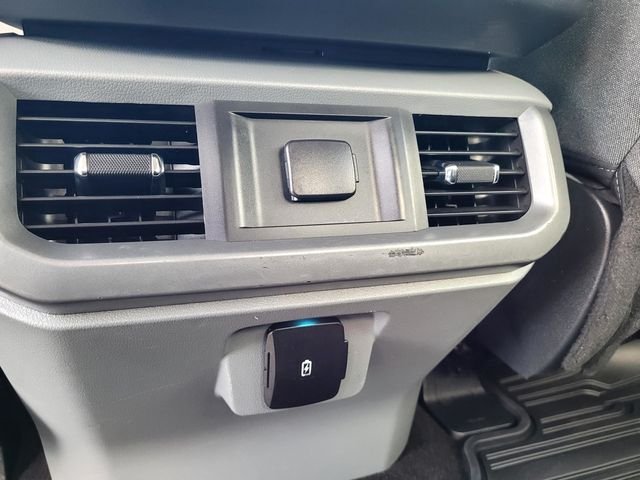Used 2022  Ford XLT image 13