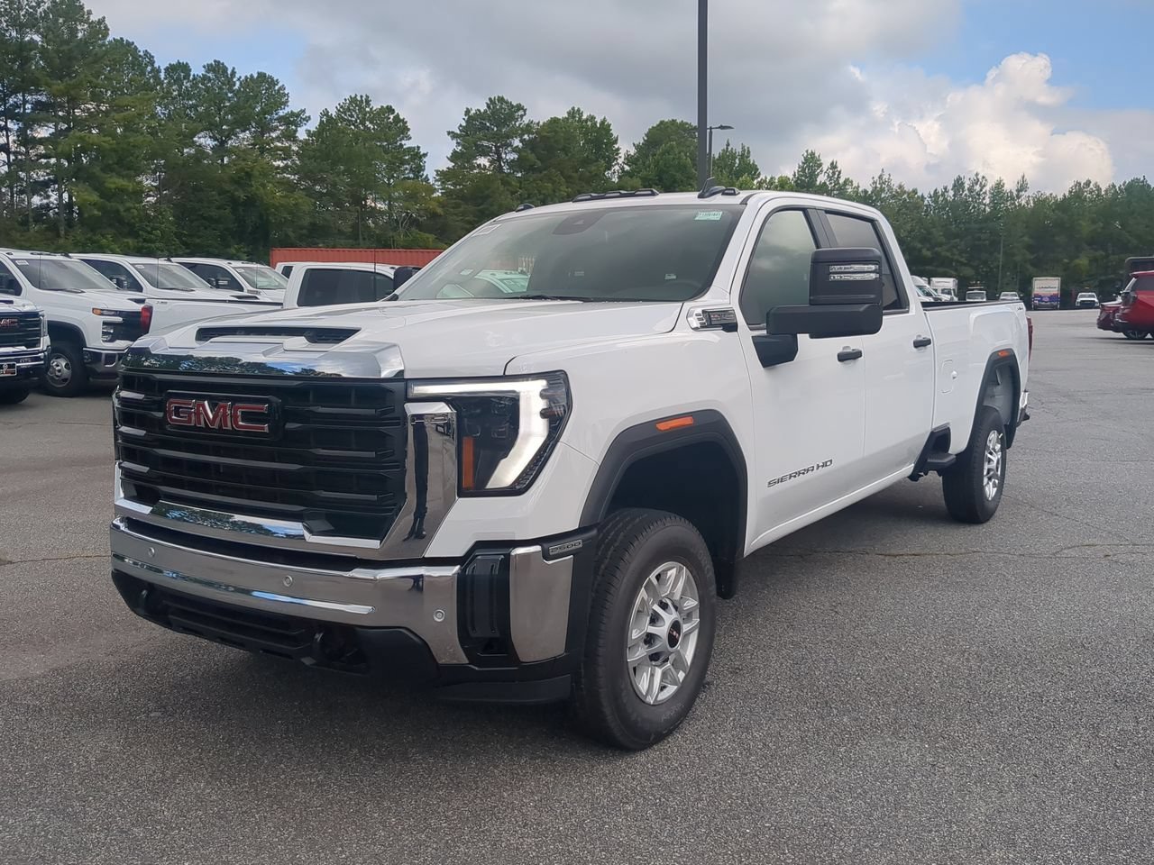 New 2026 Summit White GMC Pro image 4