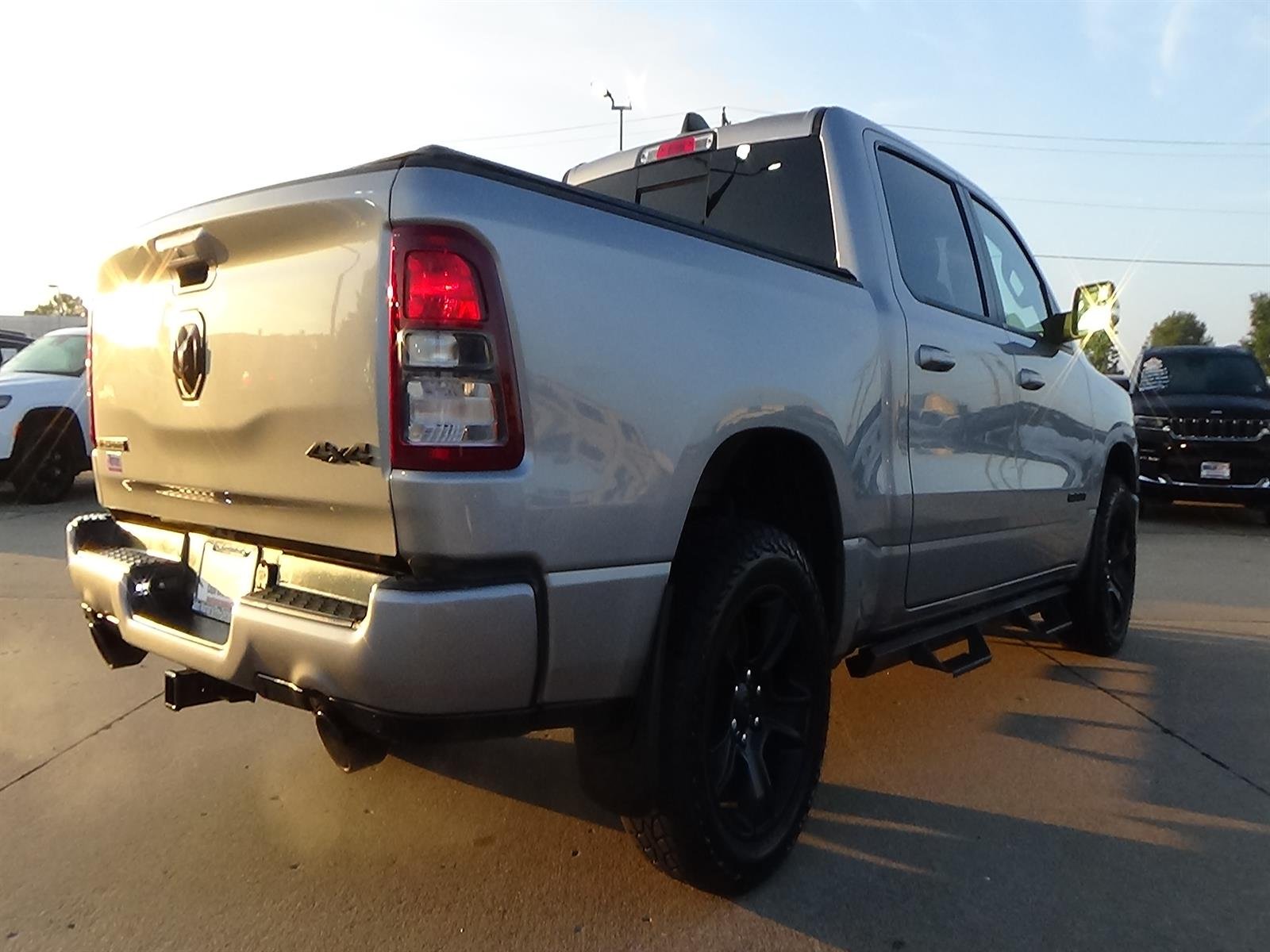 Used 2020 Billet Silver Metallic Clear Coat (psc) RAM Big Horn image 6