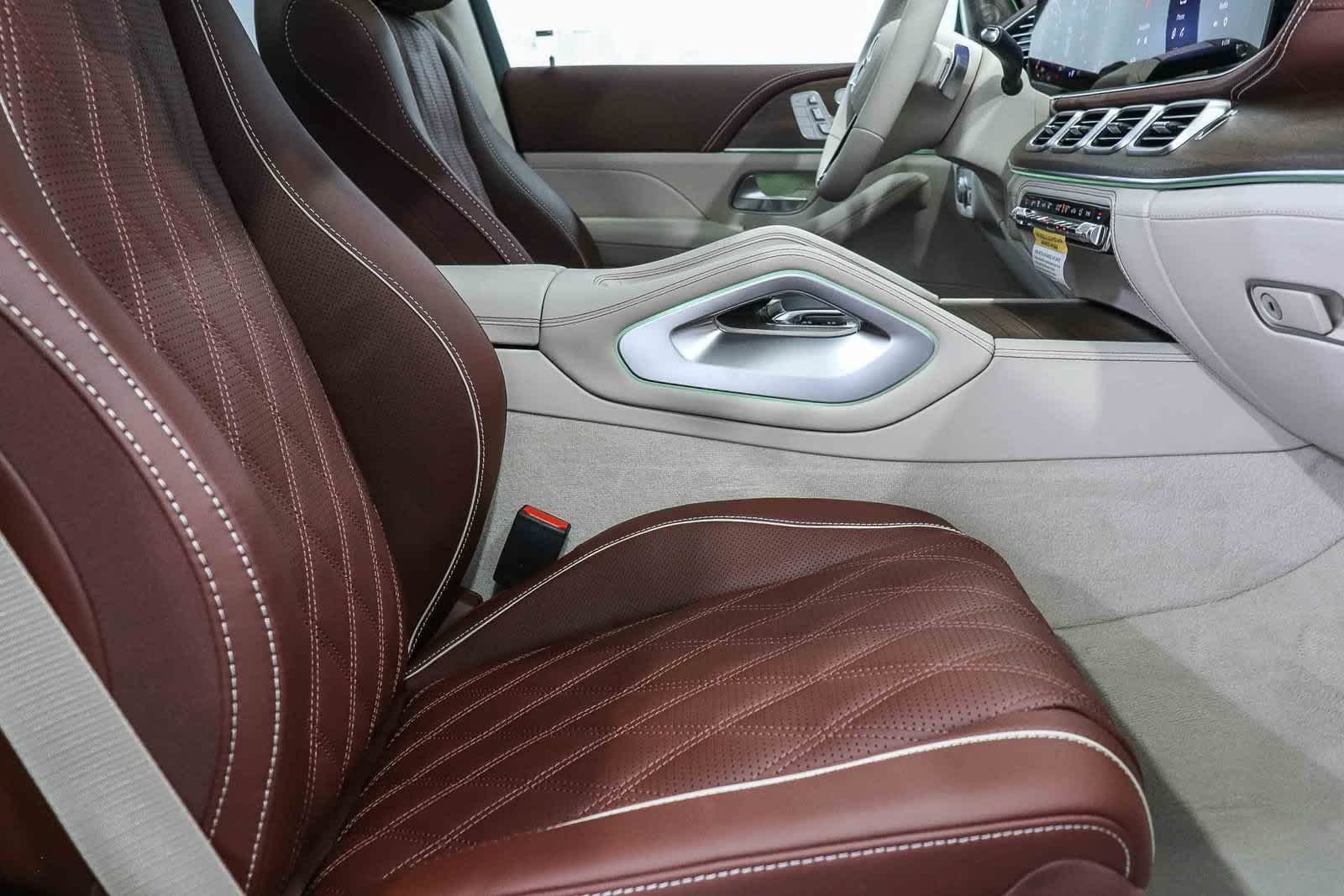 New 2026 MANUFAKTUR Mystic Blue Metallic Mercedes-Benz Maybach GLS 600 image 18