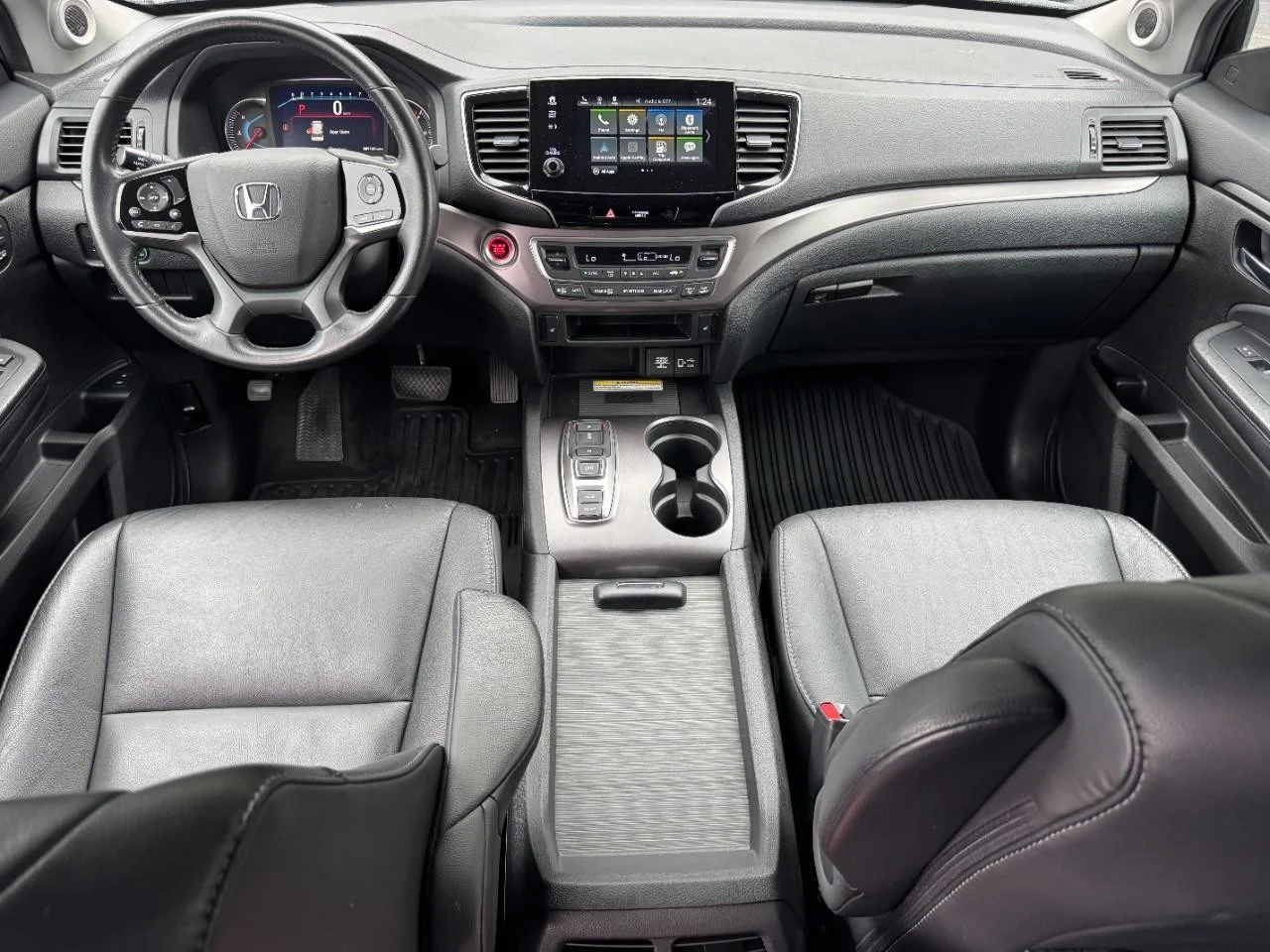 2022 Honda Pilot SE - Photo 14