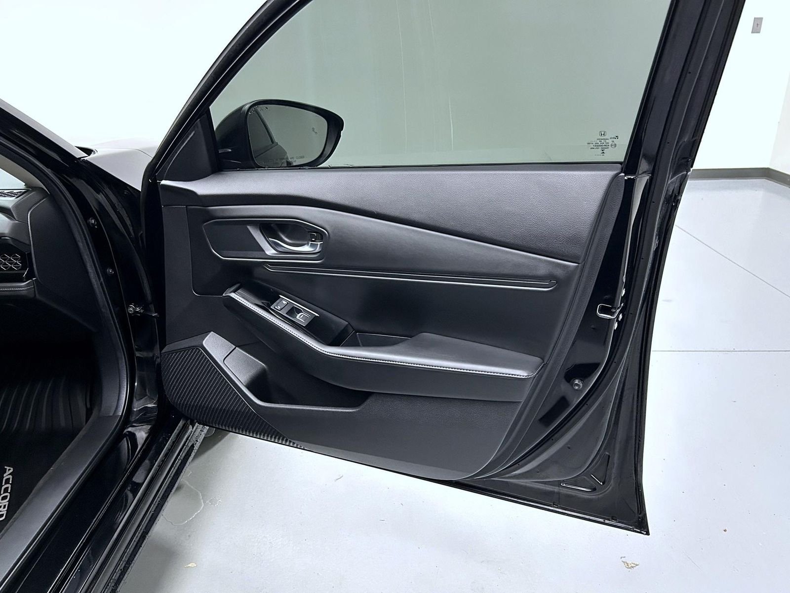 Used 2024 Black Honda Touring image 16