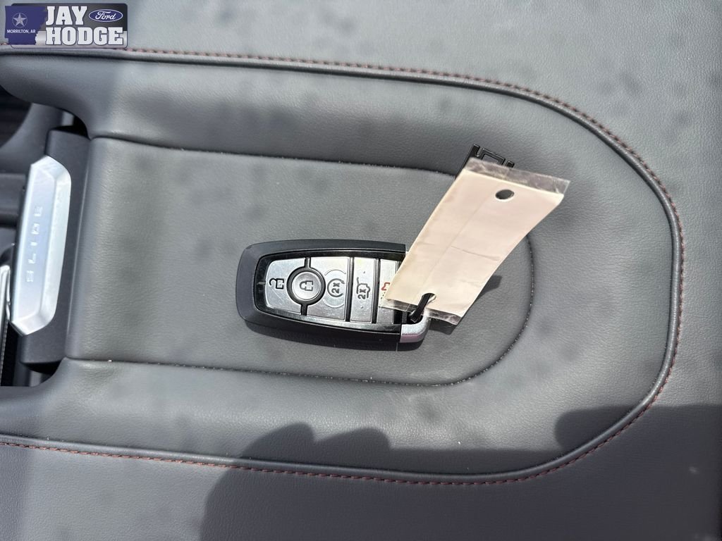 Used 2025 White Ford Active image 12
