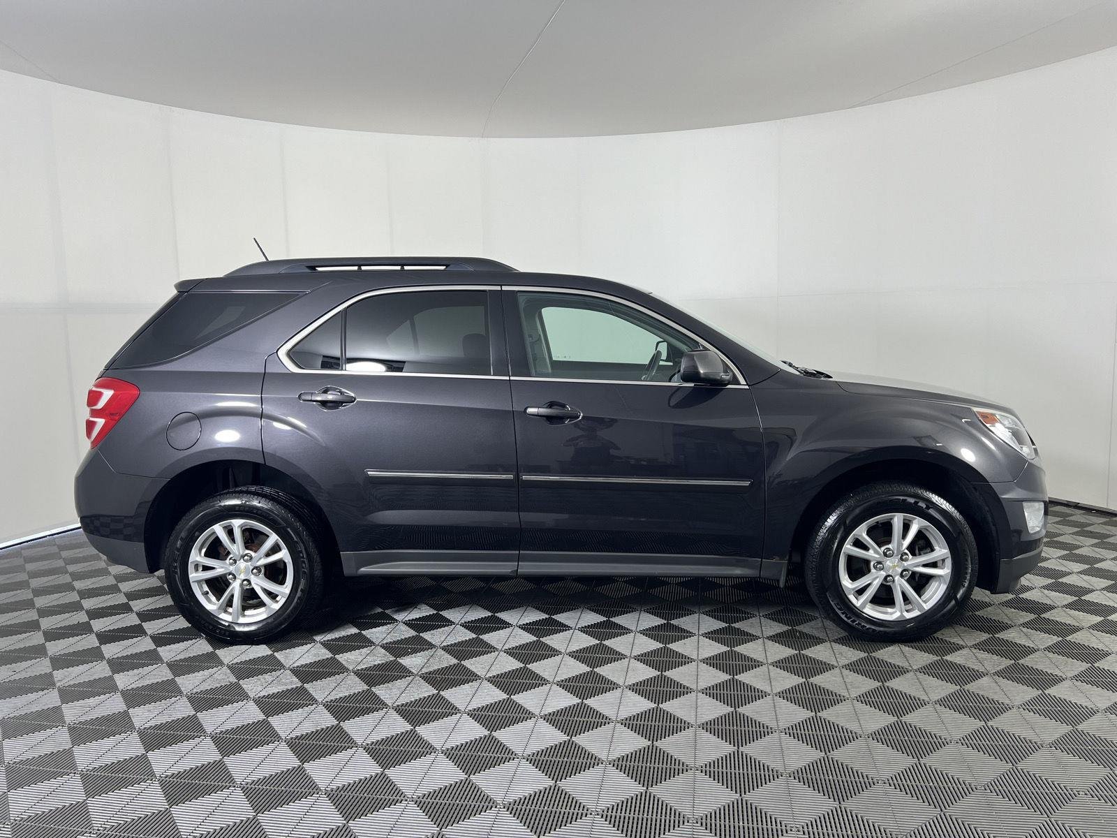 Used 2016 Tungsten Metallic Chevrolet LT image 2
