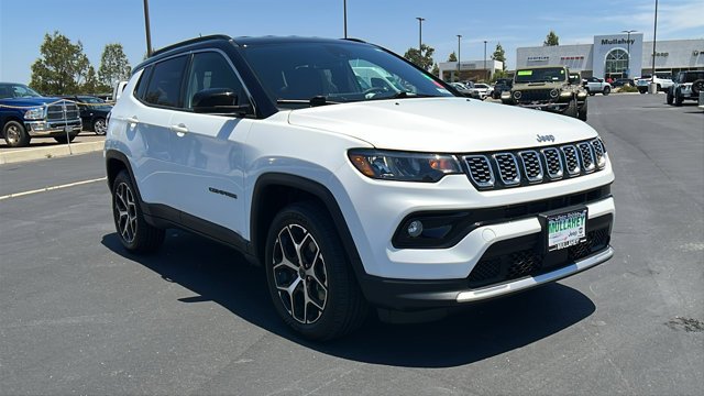 2025 Jeep Compass Limited 4X4's photo