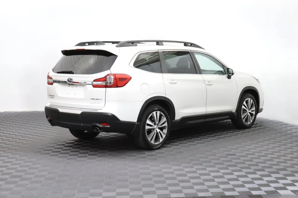 Used 2020 White Subaru Premium image 9