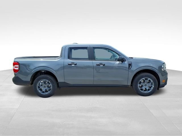New 2026 Carbonized Gray Metallic Ford XLT image 13