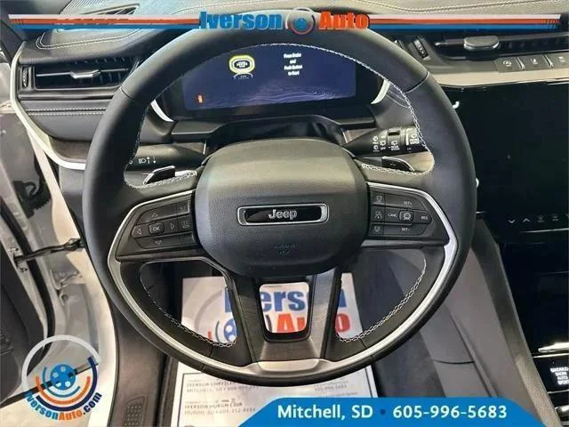 New 2026 Bright White Clearcoat Jeep Laredo image 17