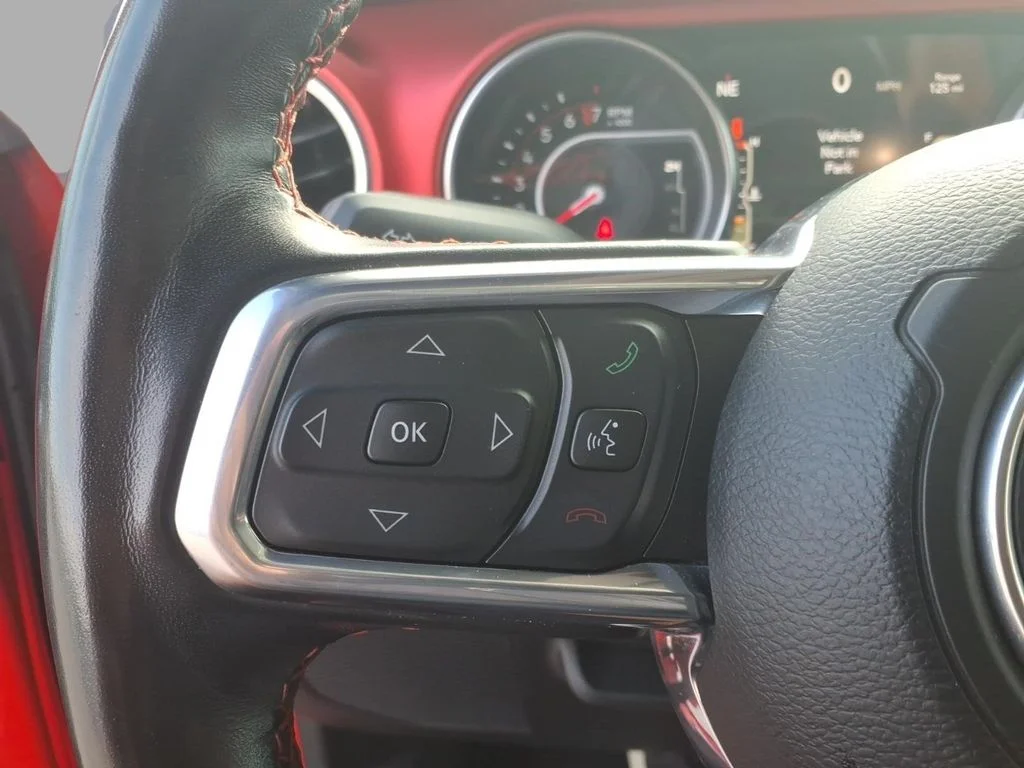 Used 2021 Red Jeep Unlimited Rubicon image 27