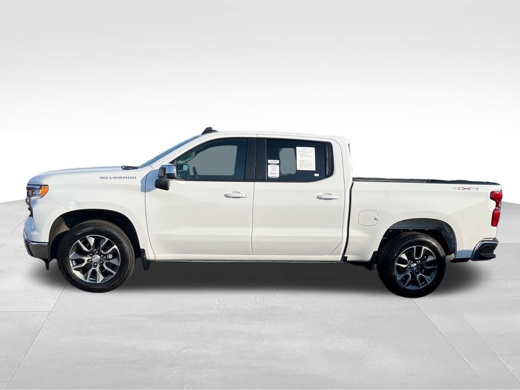 Used 2024 White Chevrolet LT image 2