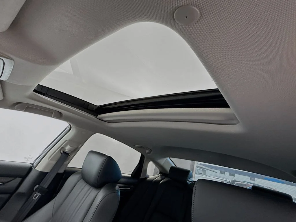 Used 2022  Honda Touring image 21