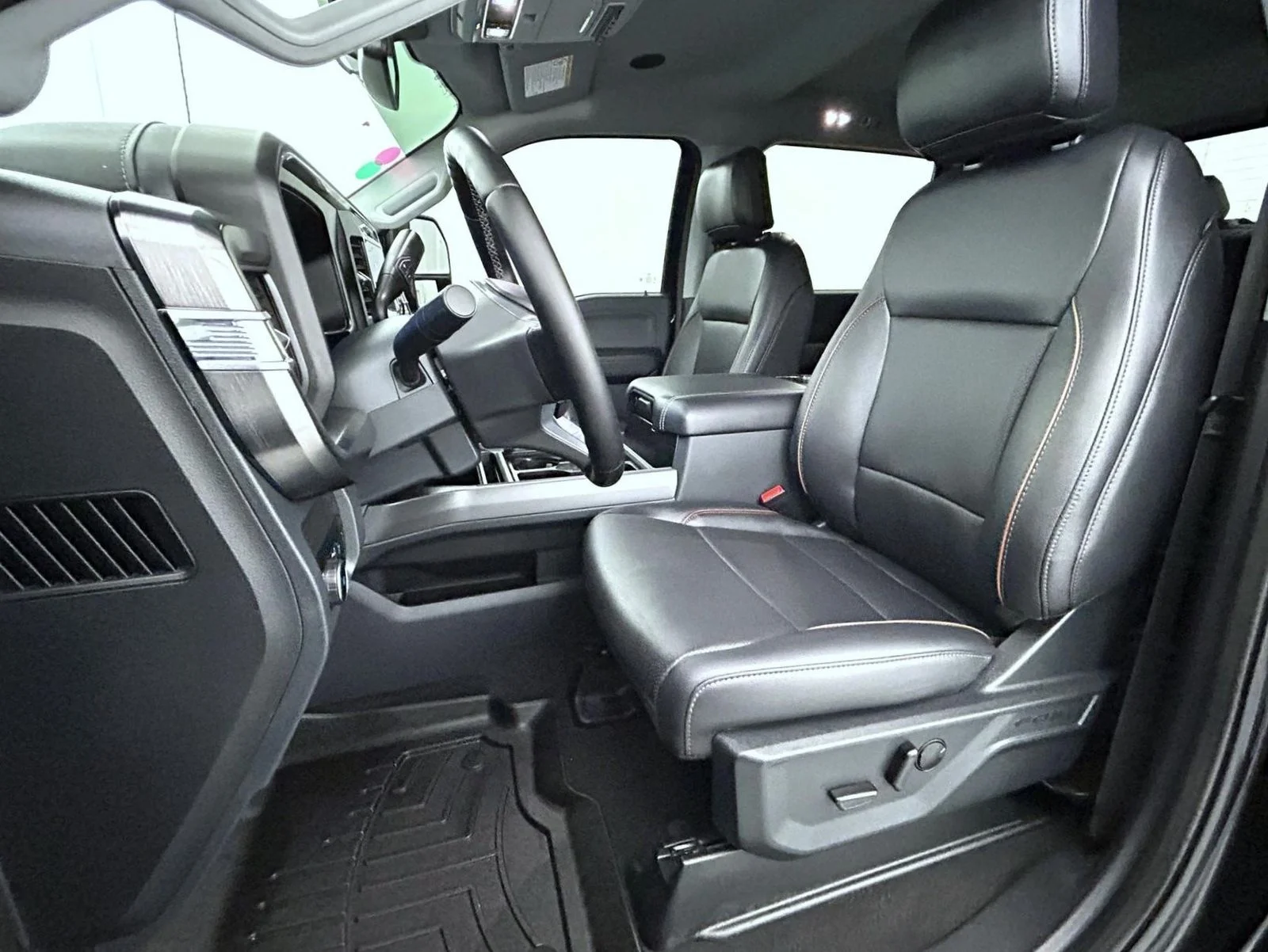 Used 2026 Black Ford Lariat image 11