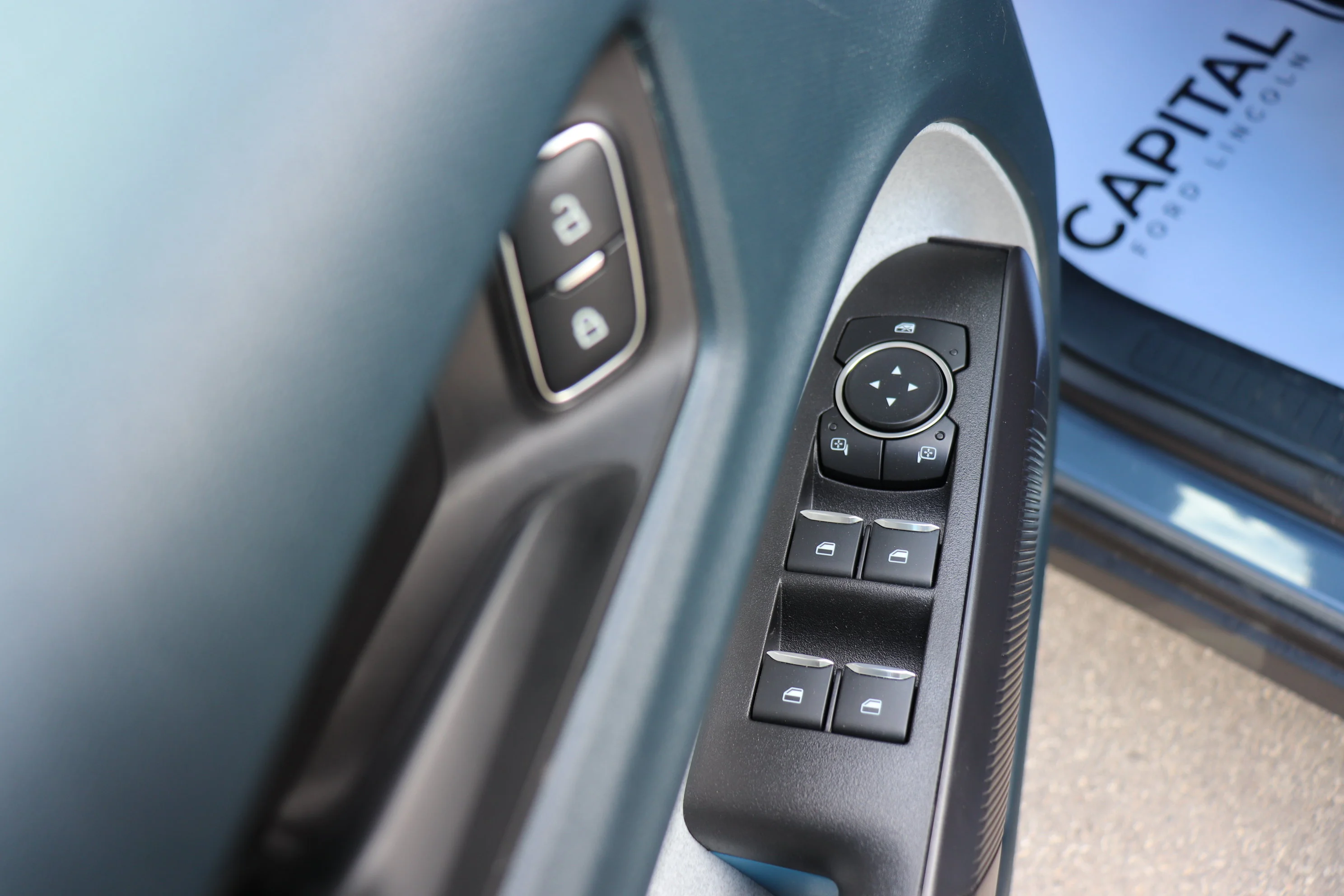 New 2026 AZURE GREY METALLIC TC Ford XLT image 7
