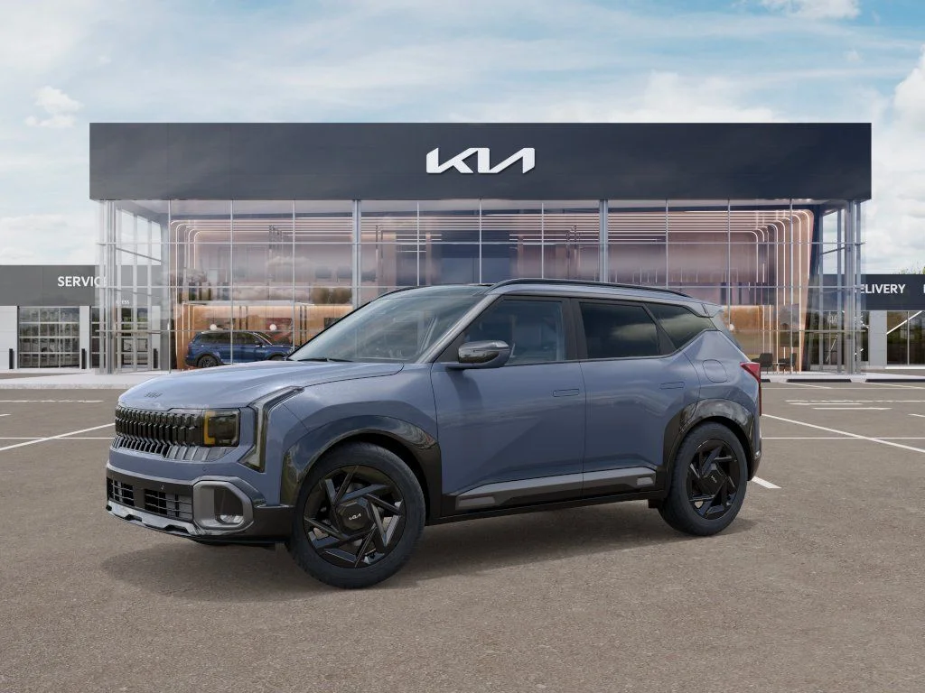 New 2027 Gray Kia X-Line SX image 3