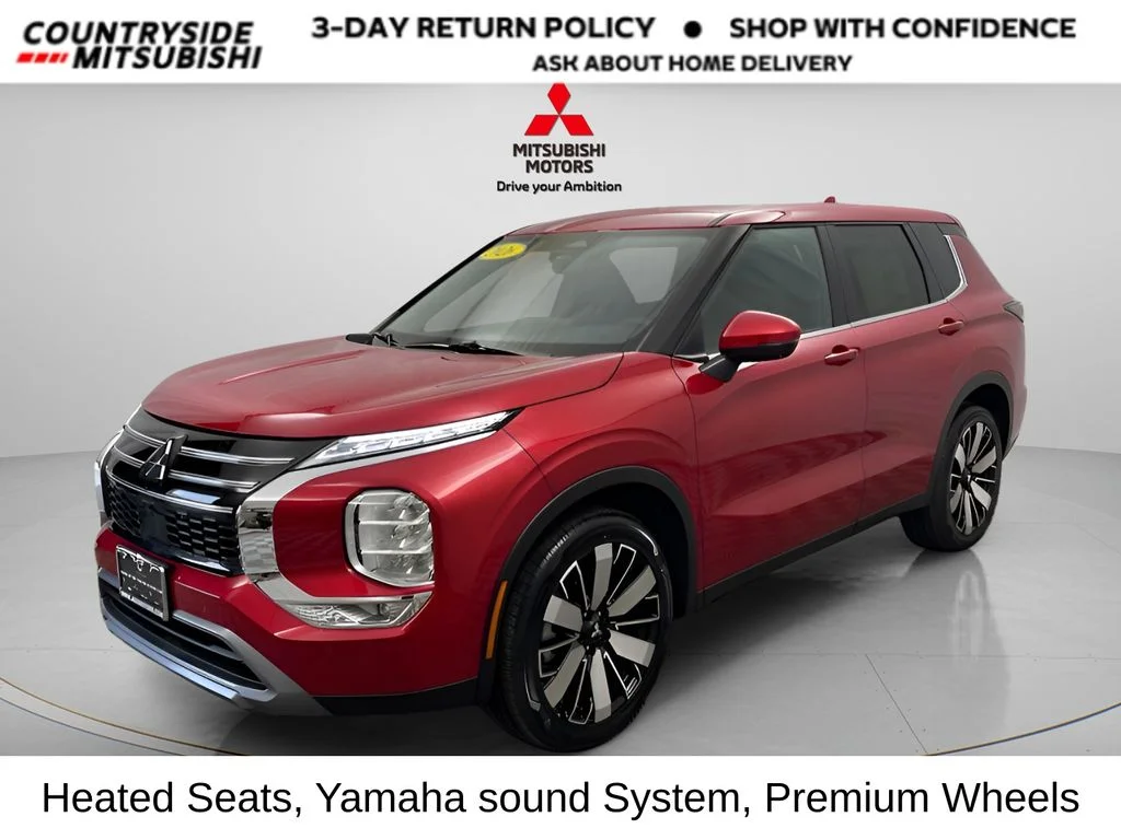 2026 Mitsubishi Outlander SE FWD's photo