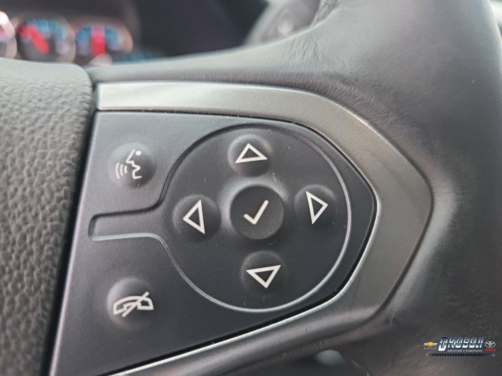 Used 2018 Silver Chevrolet LT image 13