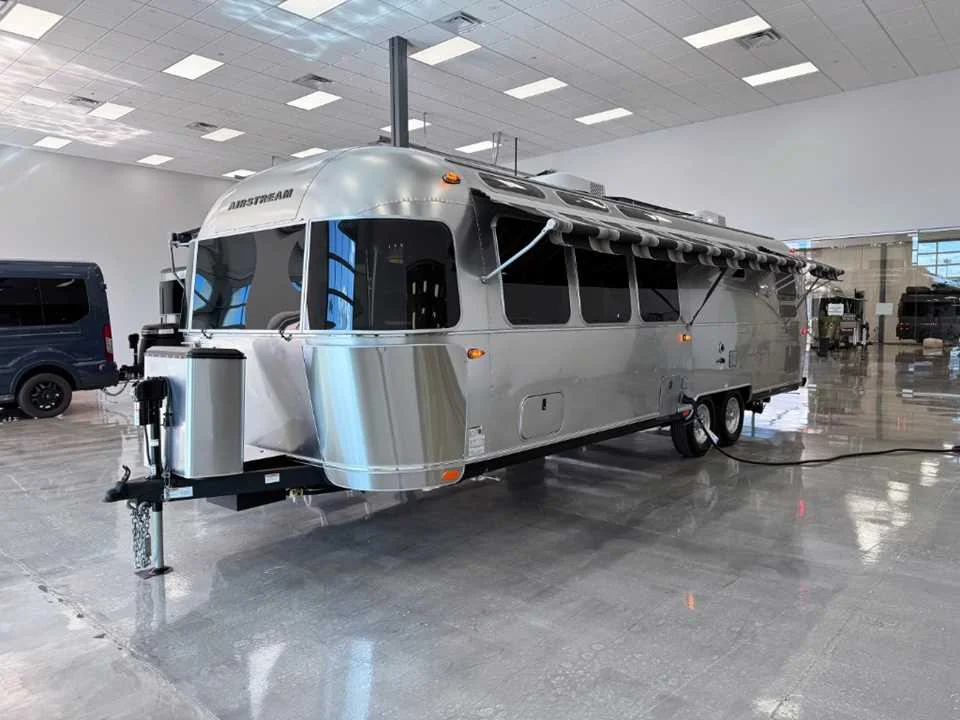 New 2026 SILVER AIRSTREAM  image 30