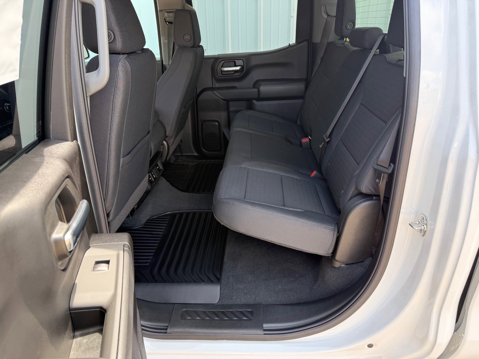 2025 GMC Sierra 1500 Pro - Photo 12
