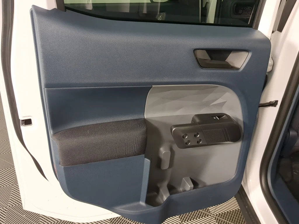 New 2026 Oxford White Ford XL image 14