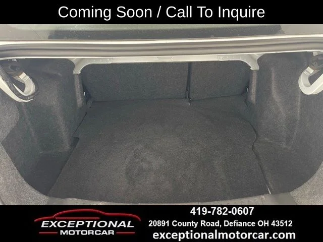 Used 2019 White Ford SE image 45
