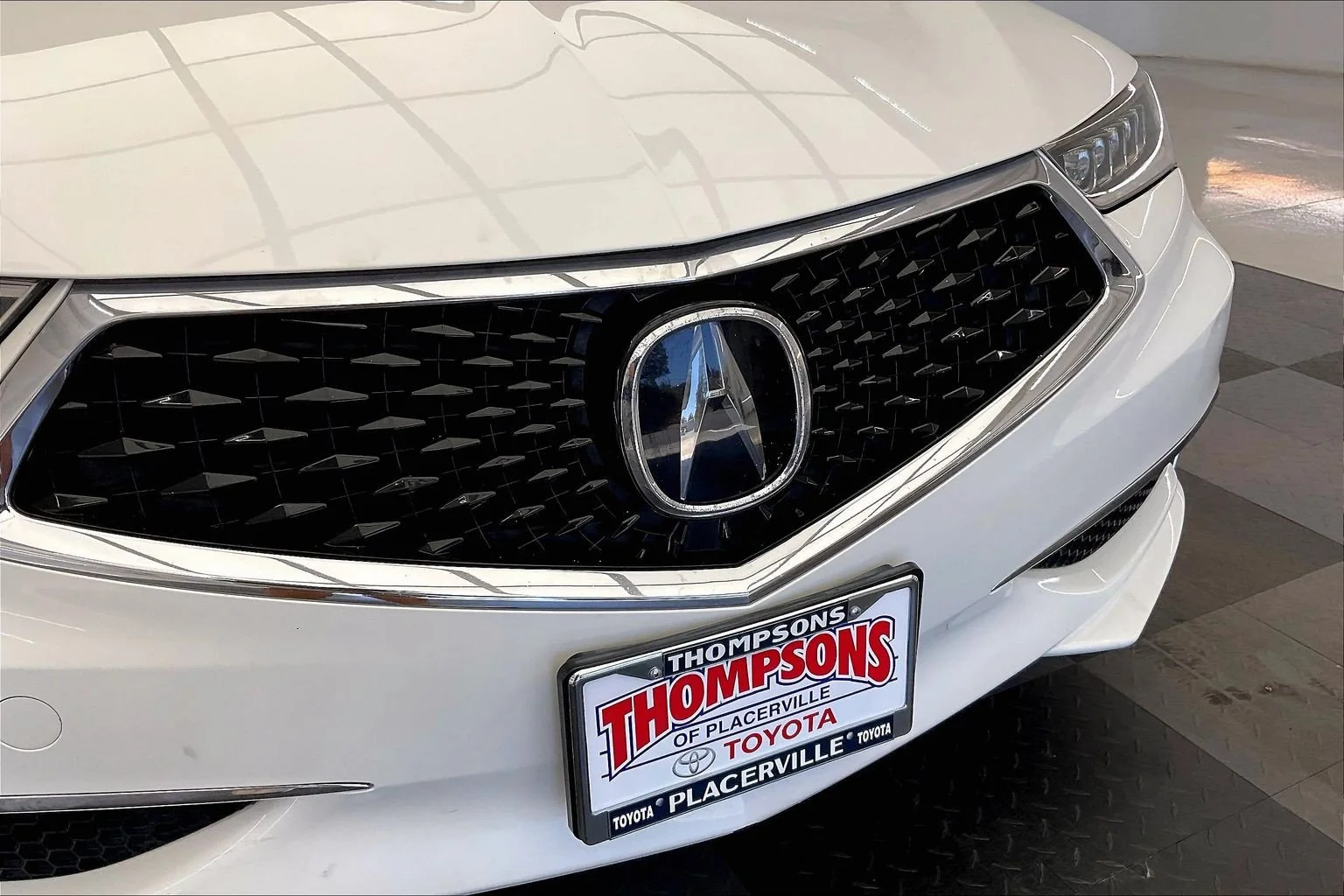 Used 2018 Bellanova White Pearl Acura 3.5L V6 image 29