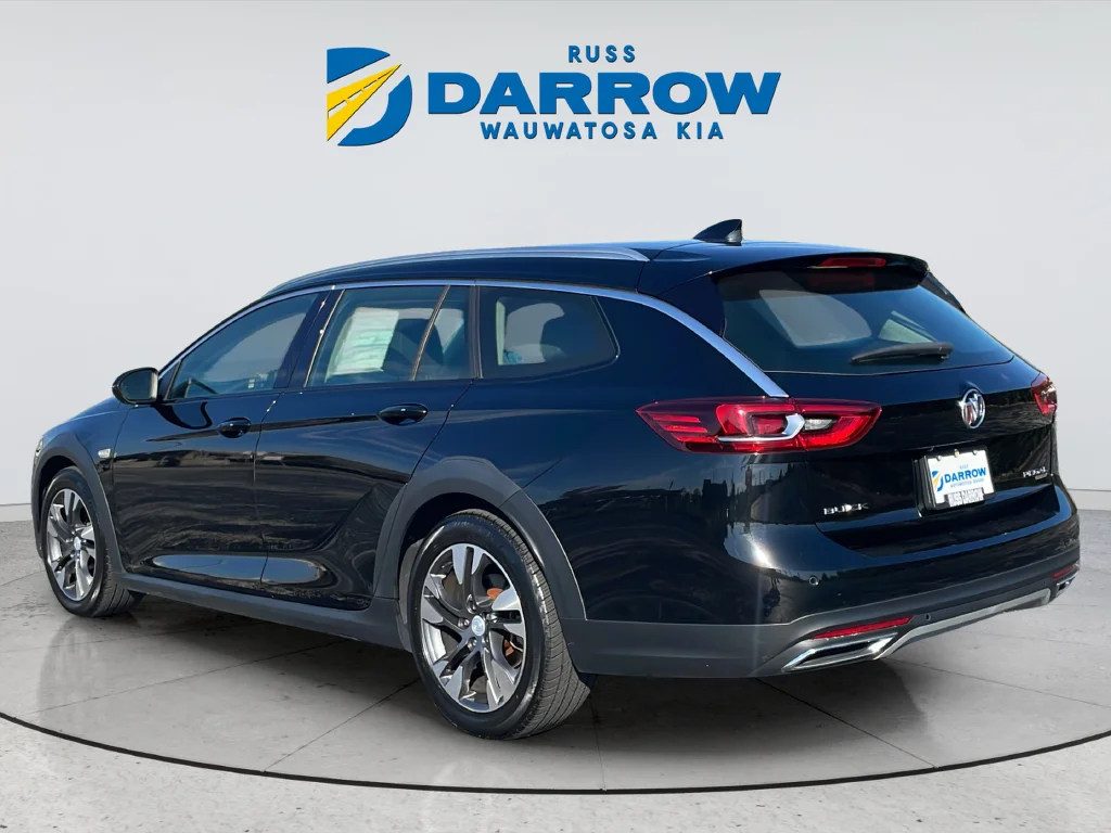 Used 2018 Black Buick Preferred image 3