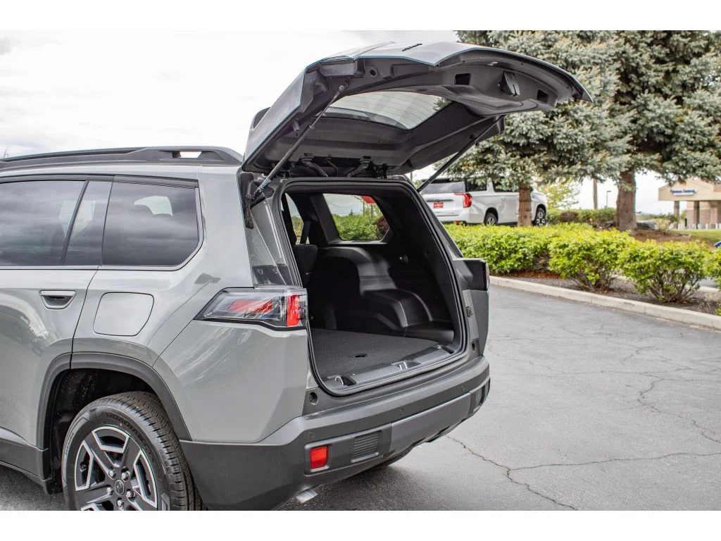 New 2026 Sting-Gray Clearcoat Jeep Laredo image 10