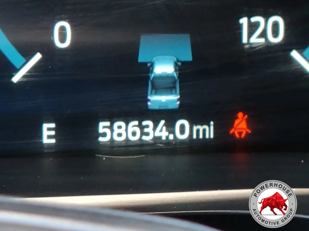 Used 2022  Ford Lariat image 34
